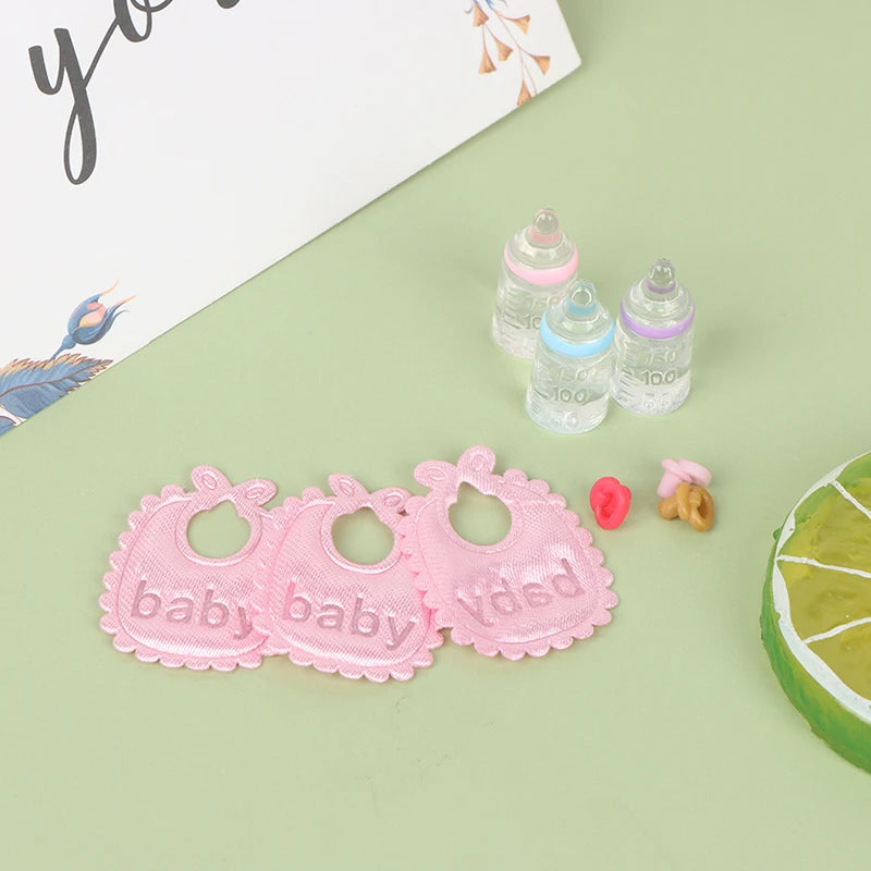 1set 1:12 Dolls House Miniature Baby Bottles Shampoo Bibs Set Nursery Accessory Gift Baby Bottles Set