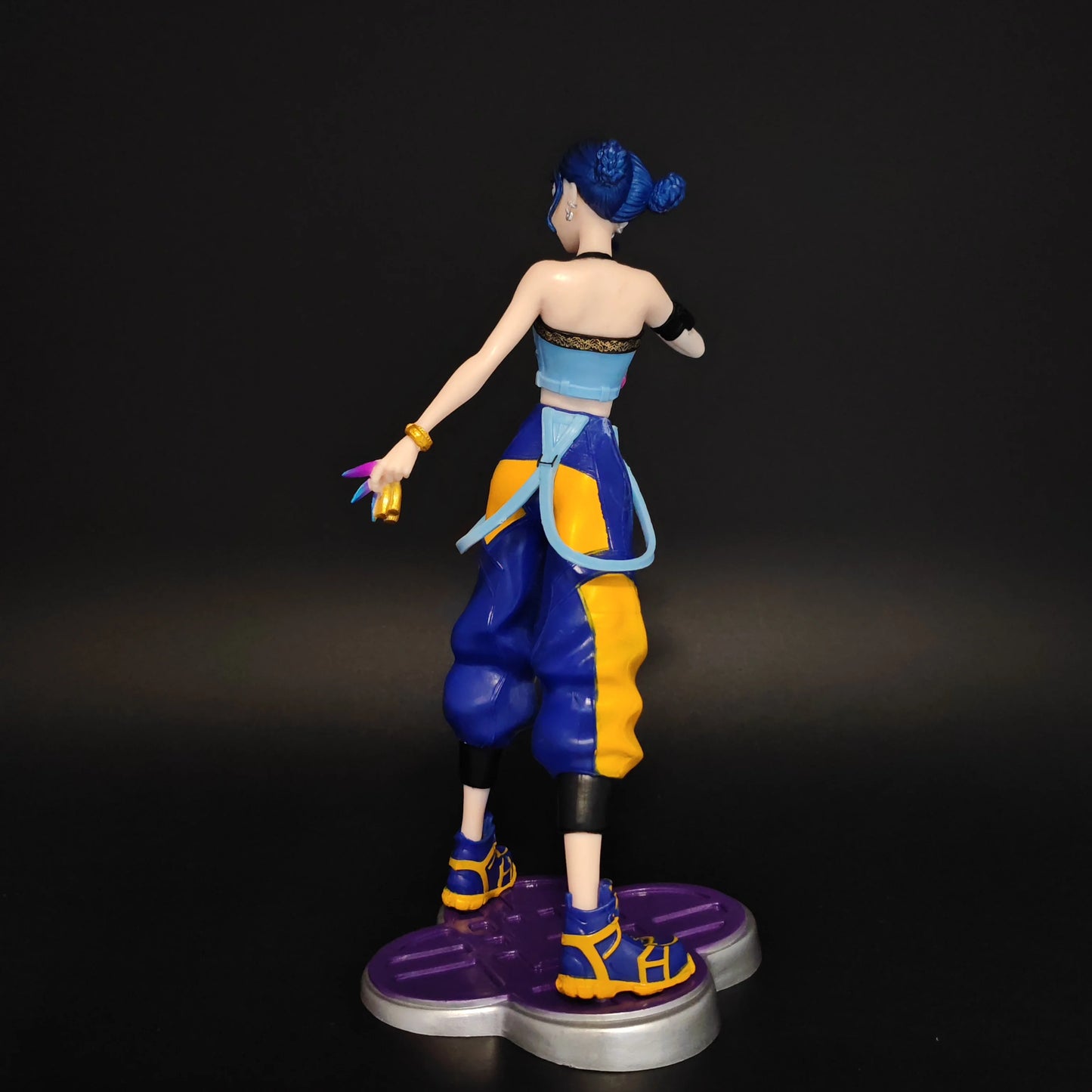 Demon Hunting Witch Squad Zoe Witch Beautiful girl Selena 8.26inch/21cm Anime two-dimensional Can be move PVC Battle Toys Gifts