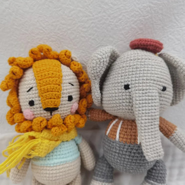 Amigurumi Elephant Lion Doll Baby Stuffed Animal Doll kawaii Handmade Knitted Plush Lion Toy Newborn Accompany Doll Room Decor
