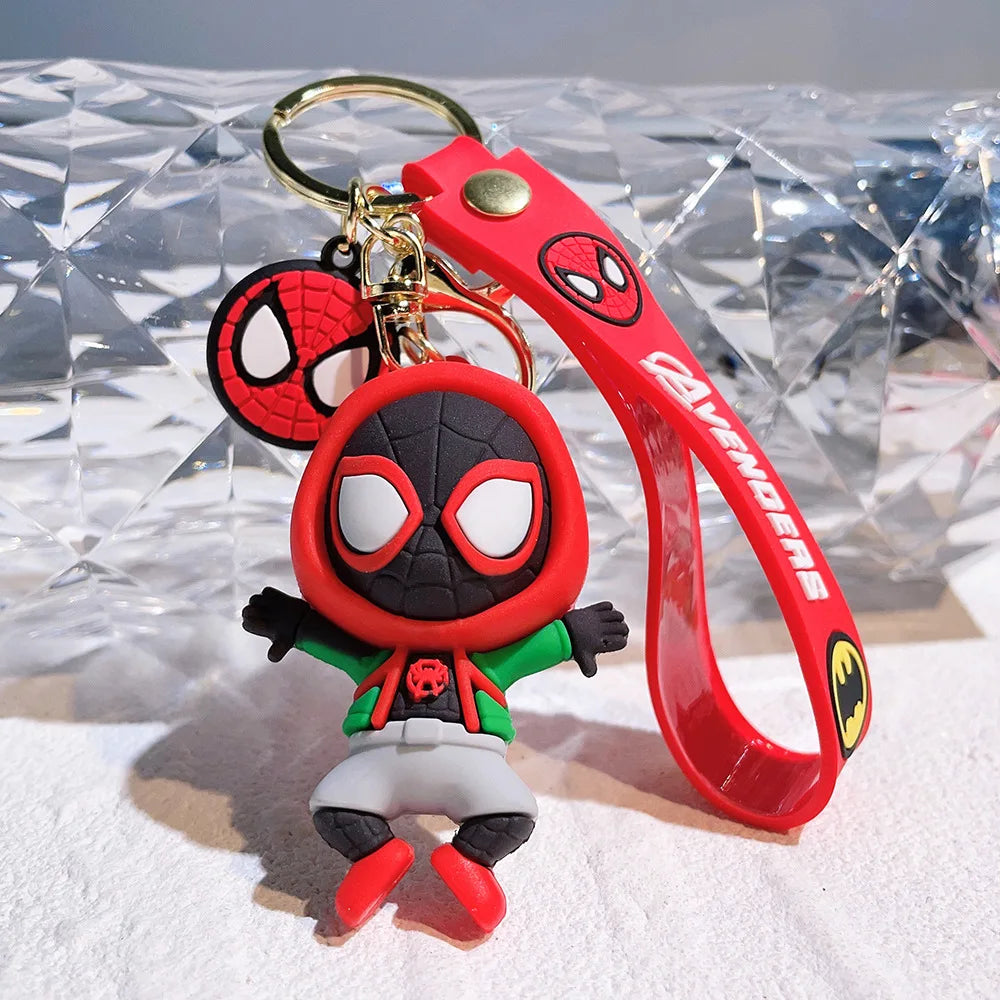 Classic SpiderMan Keychain Pendant Disney Marvel Amazing Inverted Silk Stereo Doll Car Hanging Decor Keychain Birthday Gift Toys