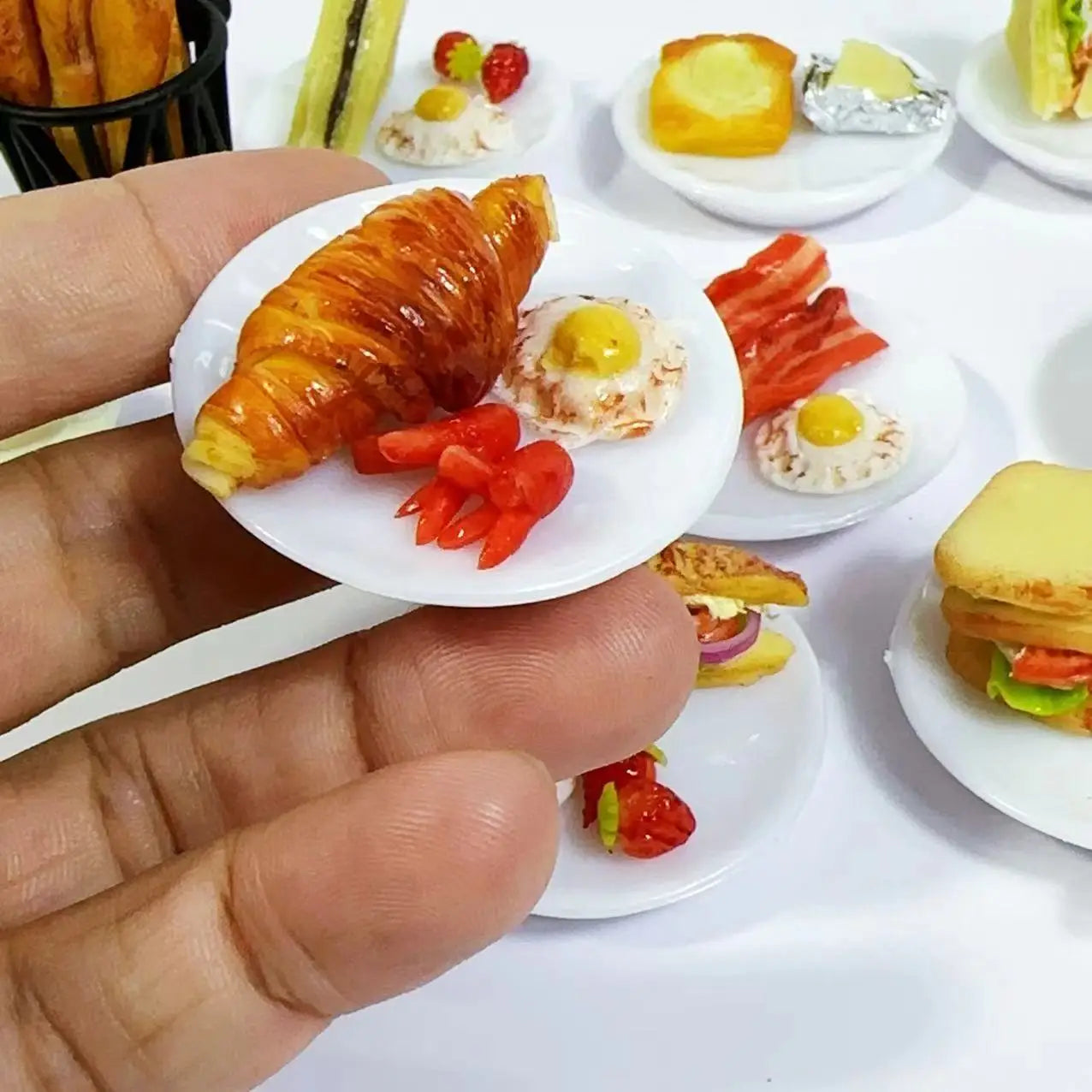 New 1/6 Handmade with clay Miniature Delicious sandwich breakfast set food for Doll House Mini Kitchen Toy Dollhouse Accessories