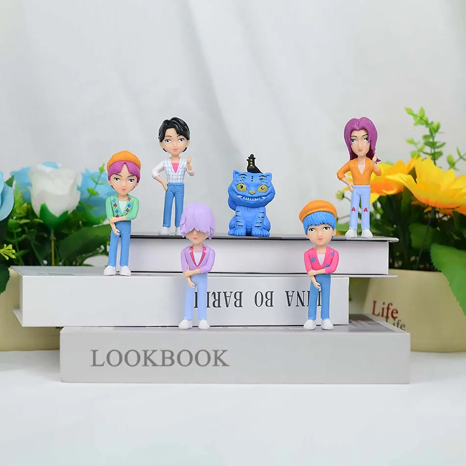 High Quality Kpop Devil Hunter Rumi Zoe Mira anime polyvinyl chloride character collection desktop trinkets Childrens