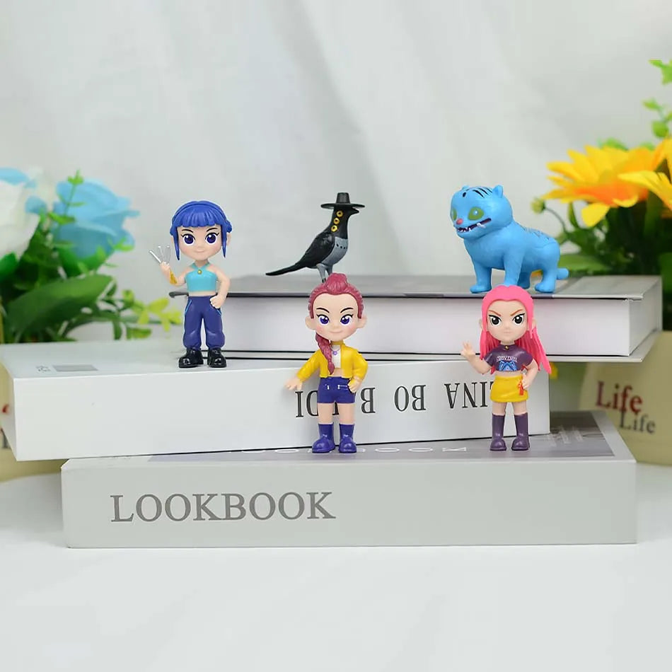 High Quality Kpop Devil Hunter Rumi Zoe Mira anime polyvinyl chloride character collection desktop trinkets Childrens