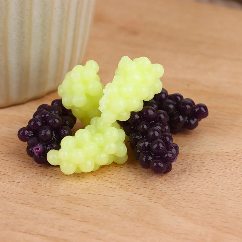 6Pcs/set 1:12 Dollhouse Miniature Purple Green Grape Dollhouse Food  Doll House Accessories Toys