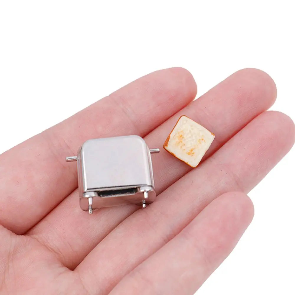 Cute Simulation Food Dollhouse Decorations Mini Kitchen Toy With 2PCS Bread Doll Accessories Miniature Toaster Toast Machine