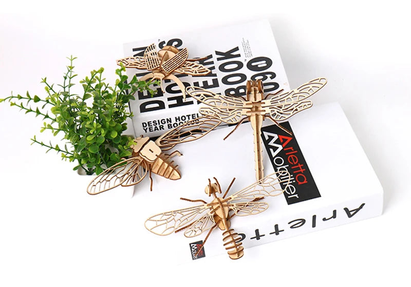 3D Wooden Puzzle Toys Insect Animal Skeleton Assembly Model Puzzle Games DIY Wooden Crafts STEM Toys for Kids Adults Teens