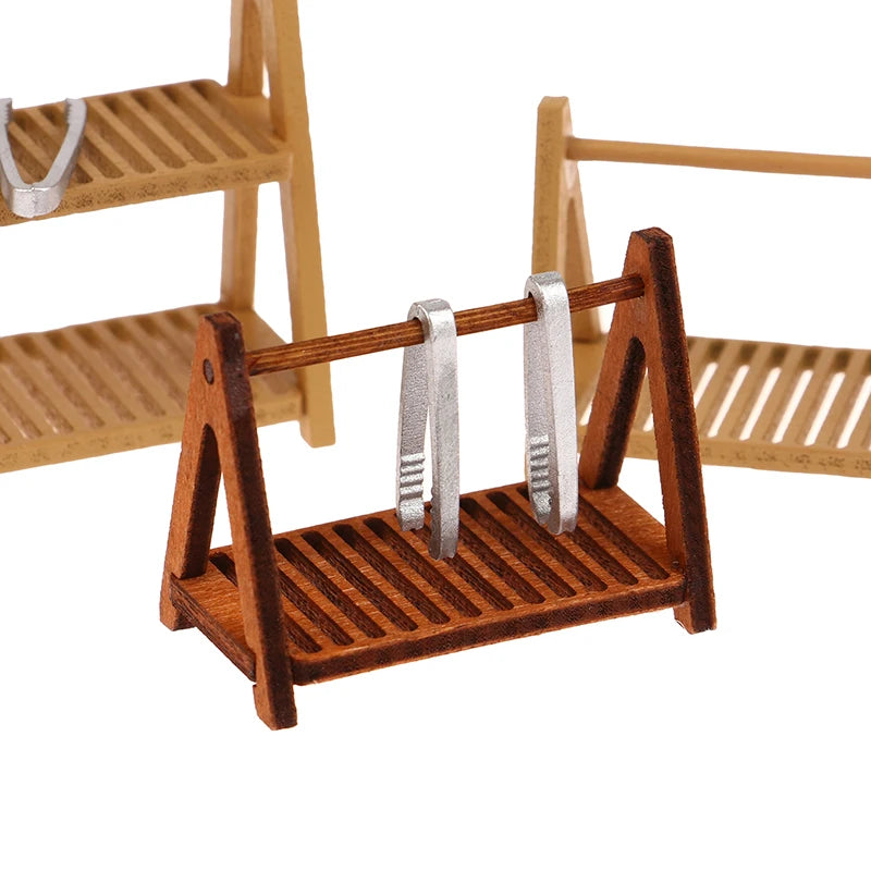 1Pcs Dollhouse Miniature furniture Display Shelf Bread Rack Cake Shelf Storage with Tongs DIY Bakery Shop Decor Doll House Toys