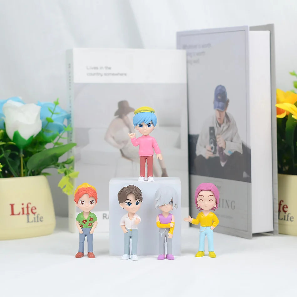 High Quality Kpop Devil Hunter Rumi Zoe Mira anime polyvinyl chloride character collection desktop trinkets Childrens